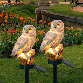 Outdoor Solar Lamp – Hand-Painted Resin Owl With Warm Glow LED Lighting