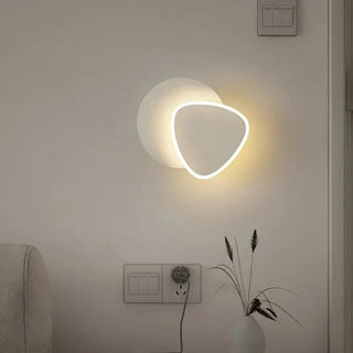 Minimalist Wall Light – Adjustable LED Wall Lamp with Iron Frame & Acrylic Shade