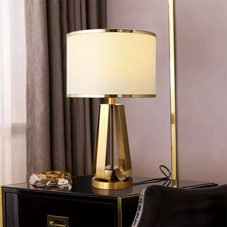 Lampe de Chevet – Lampe de Luxe avec Éclairage Ambiant Chaud et Design de Table Élégant