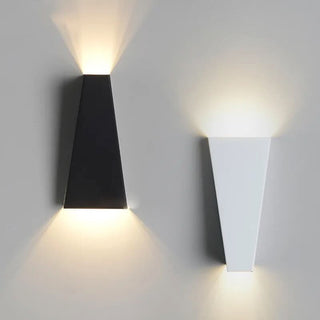 Designer Wall Light – Modern Aluminium Wall Sconce With Bidirectional Lighting Effect