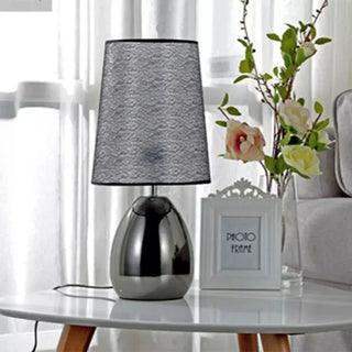 Timeless Design Lamp – Elegant Table Lamp with Soothing Ambient Light for Luxury Interiors