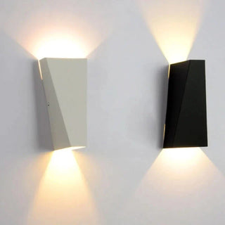 Interior Wall Lamp – Modern Minimalist Wall Sconce with Warm Ambient Lighting