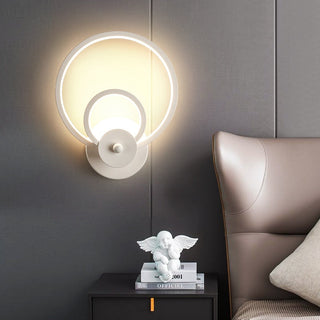Contemporary Wall Lamp – Interlocking Ring Aluminium Light with Silicone Diffuser