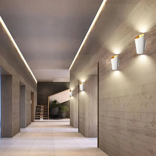 Soft Ambiance Wall Lamp – IP65 Waterproof Aluminum LED Outdoor Light | Nordic Style