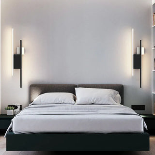Contemporary Wall Light – Slim LED Wall Lamp | Geometric Black Aluminum Sconce
