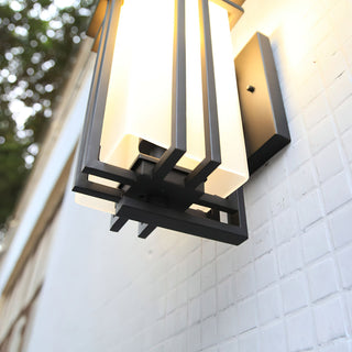Vintage Iron Wall Light – Outdoor Wall Light With Soft Warm Lighting