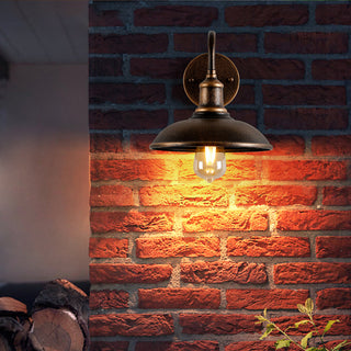 Antique Brass Wall Light – Rustic Outdoor Wall Light with Warm LED Glow