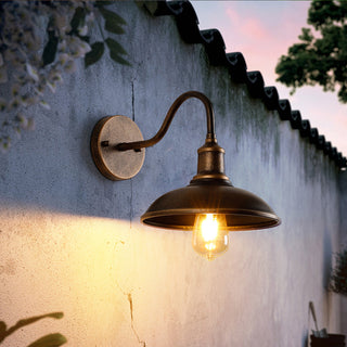 Antique Brass Wall Light – Rustic Outdoor Wall Light with Warm LED Glow