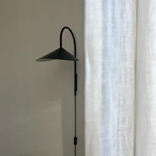 Modern arum shaped wall sconce minimalist — creative lamp