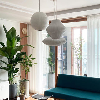 Living room ceiling lamp with Nordic white saucer design