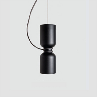 Nordic Metal Pendant Light – Modern Pendant Lamp with Adjustable Hanging Length & Sleek Design