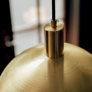 Suspension en laiton - Lampe dôme moderne du milieu du siècle avec câble réglable