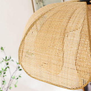 Vintage Rattan Pendant Light – Adjustable Hanging Lamp with Handwoven Petal Shade
