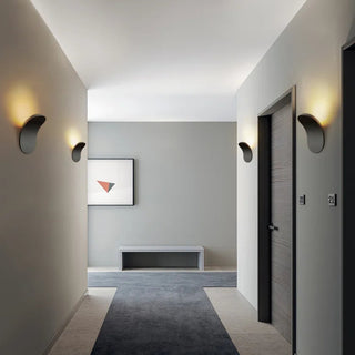 Nordic modern art wall lamp LED in kitchen — sconce
