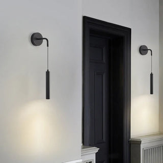 Black Metal Wall Light – Modern LED Wall Sconce with Sleek Design for Bedroom