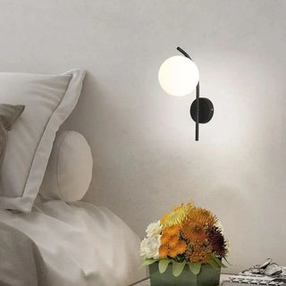 Brilla Wall Light – Elegant Metal Wall Lamp with Soft Ambient Lighting