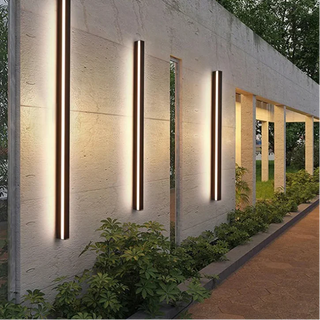 Waterproof LED Wall Light – Durable Aluminum Exterior Light | Modern Outdoor Fixture