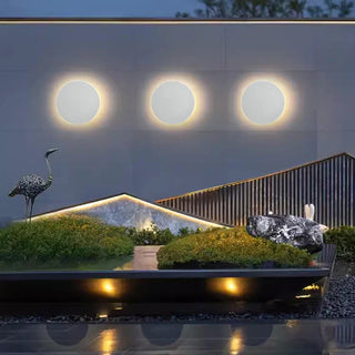 Outdoor Wall Lamp – Minimalist Aluminium Disc Light | IP65 Waterproof Lighting