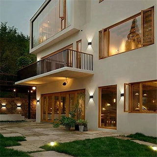 Outdoor LED Wall Light – Bidirectional Up Down Light Fixture | IP54 Rated Aluminum Alloy