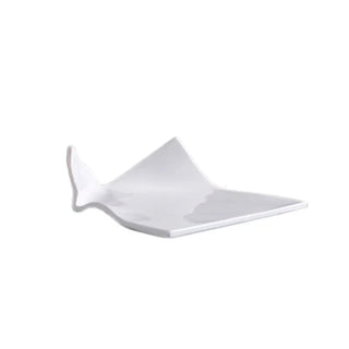 ceramic plate earthworks handcrafted porcelain dish large elegant tableware 21x5cm close-up