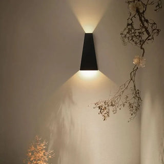 Interior Wall Lamp – Modern Minimalist Wall Sconce with Warm Ambient Lighting