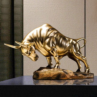golden bull creative resin luxury home decor sculpture detail