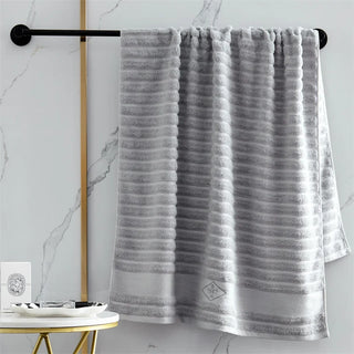 sustainable cotton soft quick-drying fiamma neri bath towel set view