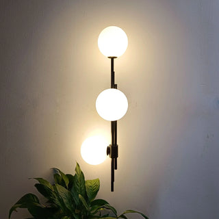 Glass Ball Wall Light – Adjustable Modern Wall Lamp | Stylish Interior Lighting