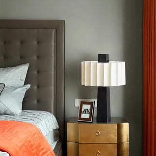 Metal Table Lamp – Scandinavian LED Reading Light With Touch Switch & Iron Base