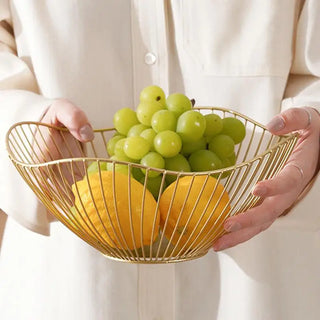 Metal fruit basket