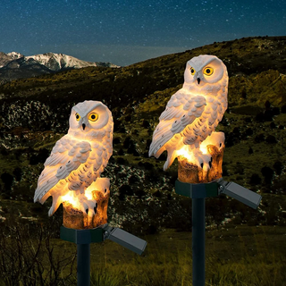 Outdoor Solar Lamp – Hand-Painted Resin Owl With Warm Glow LED Lighting