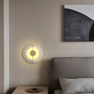 Marble Wall Lamp – Gold Wall Sconce with Integrated LED | Luxury Natural Lighting