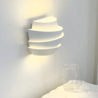 Nordic Wall Light – White Metal LED Modern Wall Lamp with Directional Lighting