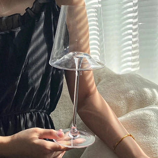 luxury crystal wine glass large capacity 600ml side view