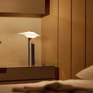 Metal Table Lamp – Classic LED Desk Lamp with Soft Warm Lighting for Bedroom