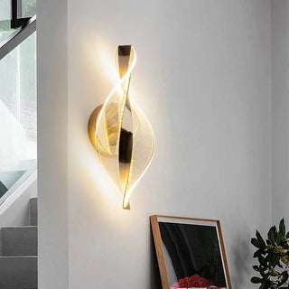 Modern Acrylic Wall Light – Artistic Snowflake Design | Gold Finish LED Lamp