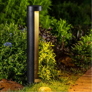 Modern Garden Lamp – Sleek Aluminum Outdoor Light With Soft Glow & Energy Efficient Design