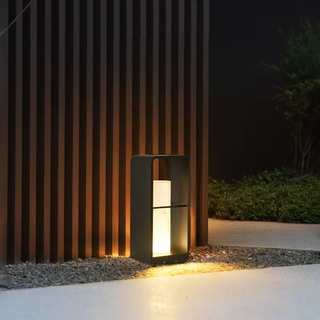 Outdoor Solar Lamp – Aluminium Freestanding Solar Light with Adjustable Brightness