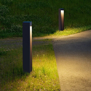 Outdoor LED Floor Lamp – Black Aluminum Garden Pathway Lighting with Warm White LED Light