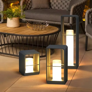 Outdoor Solar Lamp – Aluminium Freestanding Solar Light with Adjustable Brightness