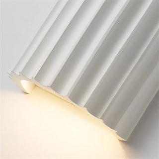 Relief Wall Lamp – Textured Resin Wall Sconce with Shadow & Light Effect