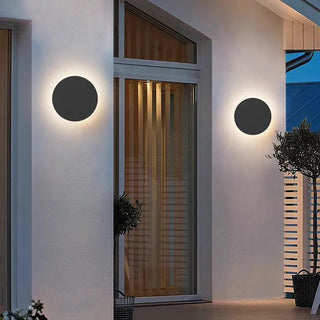 Outdoor Wall Lamp – Minimalist Aluminium Disc Light | IP65 Waterproof Lighting