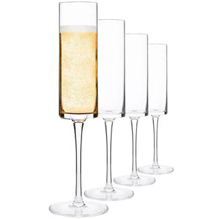 luxury crystal champagne flutes 4-piece set elegant barware close-up