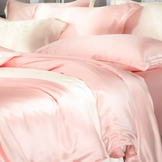 mulberry silk bedding luxury blush rose breathable hypoallergenic 22mm silk lifestyle view