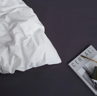 egyptian cotton bedding palma premium 600tc duvet cover set white lifestyle view