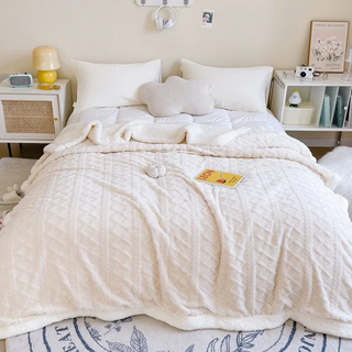 double layer throw blanket soft cozy hand knitted polyester throw tela nativa close-up