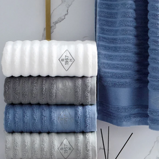 sustainable cotton towel soft quick drying bath towel set fiamma neri studio view