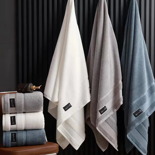 cotton bath towel scandinavian luxury soft quick drying absorbent detail