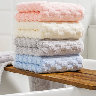coral velvet luxury plush grid quick-drying bath towel set angle view