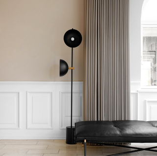 STUDIO powder-coated floor lamp side – black LED modern
